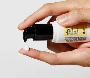 کرم دور چشم حلزون کوزآرکس snail eye cream cosrx